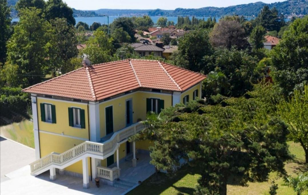 B&B Villa Preziosa Lago Maggiore Lesa Dış mekan fotoğraf