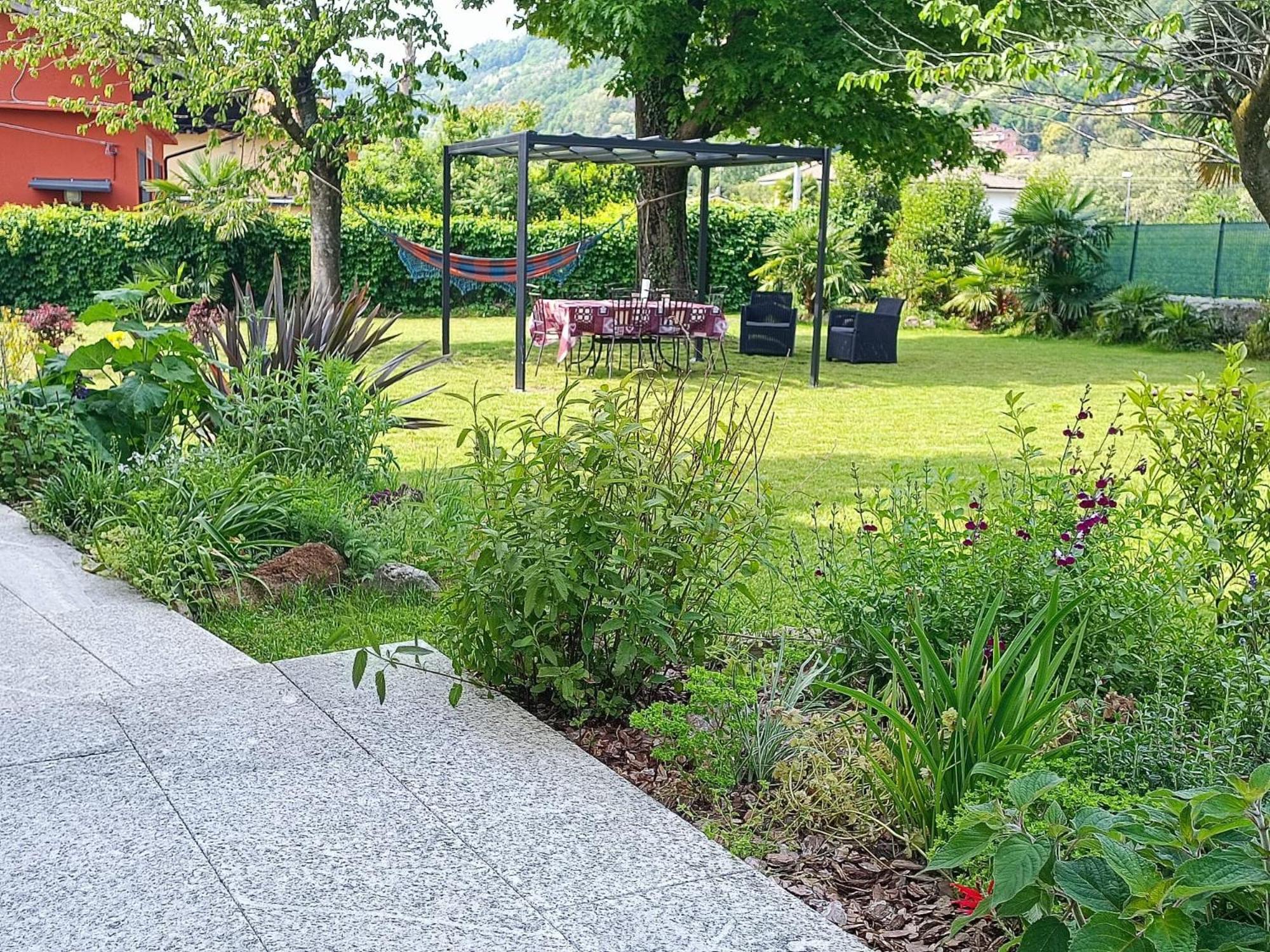 B&B Villa Preziosa Lago Maggiore Lesa Dış mekan fotoğraf